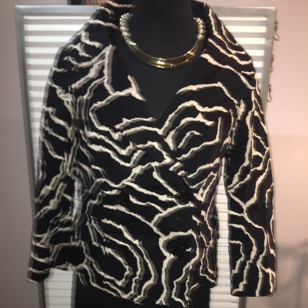 Classy Stretch Dbl Breasted Patterned Jacket Sz8 - image 4